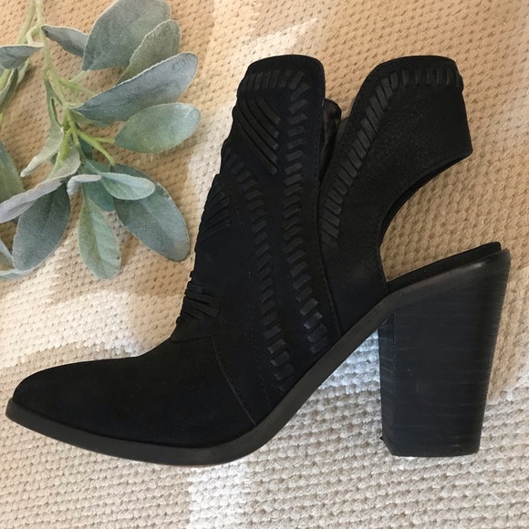 Vince Camuto Black leather western cut out booties - Picture 7 of 7